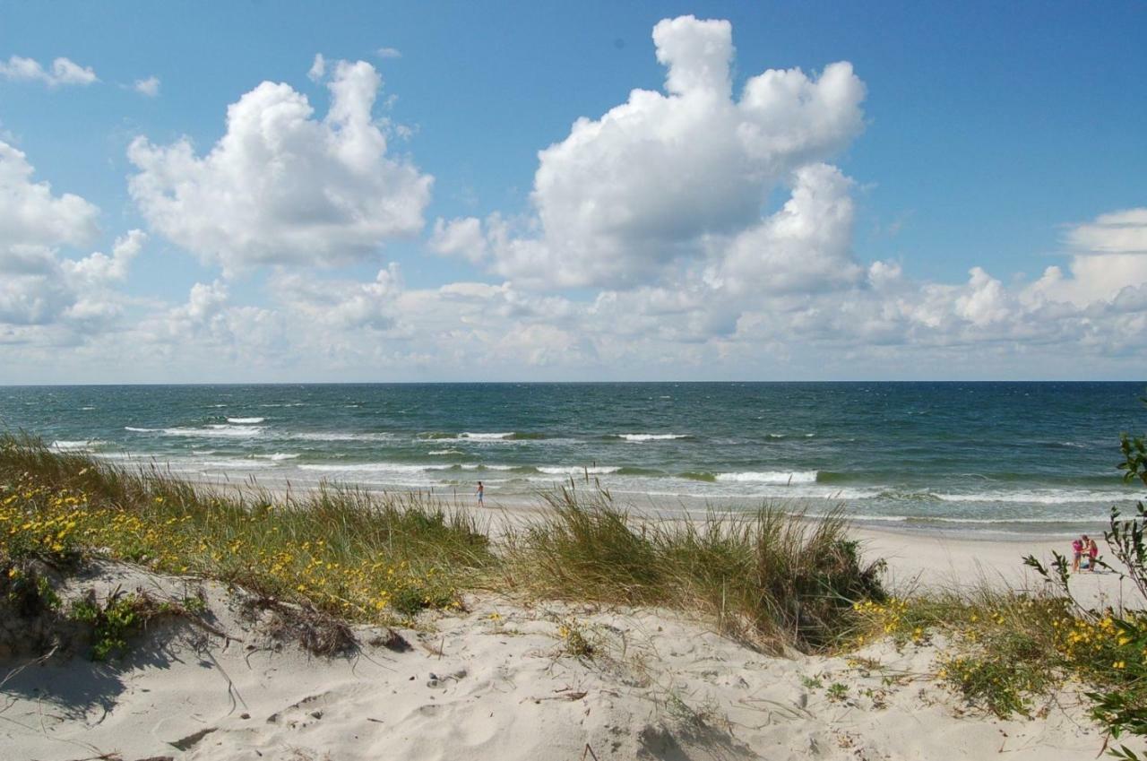 Вилла Baltic Dream Vasarnamiai Швентой Экстерьер фото